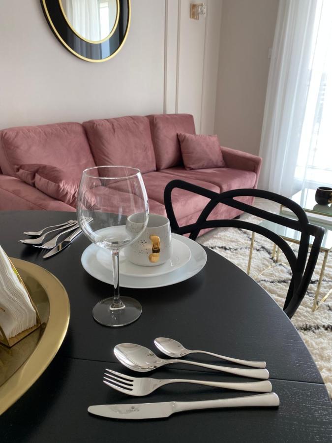 Apartament Gdańsk przy sercu starówki całkowicie nowy 2021, beautiful apartment in the old town bulit 2021 Exterior foto