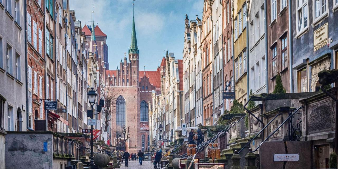 Apartament Gdańsk przy sercu starówki całkowicie nowy 2021, beautiful apartment in the old town bulit 2021 Exterior foto